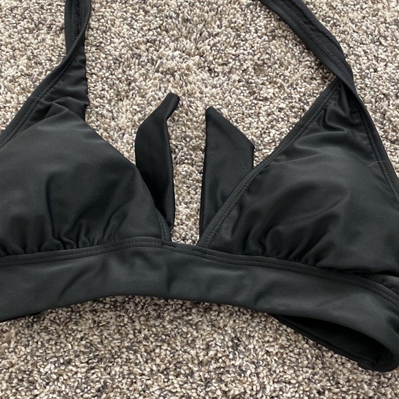 Old Navy Halter Bikini Top - Picture 2 of 4